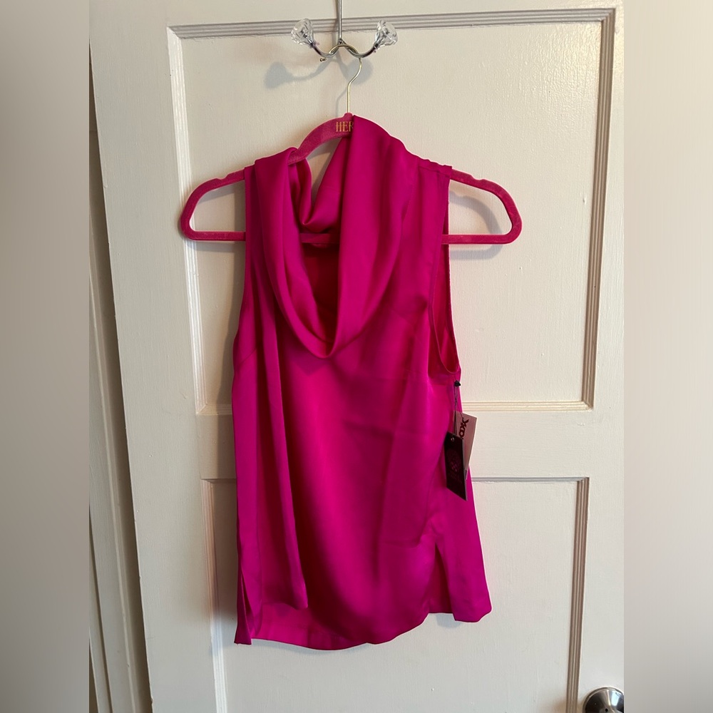 Medium Vince Comuto NWT blouse